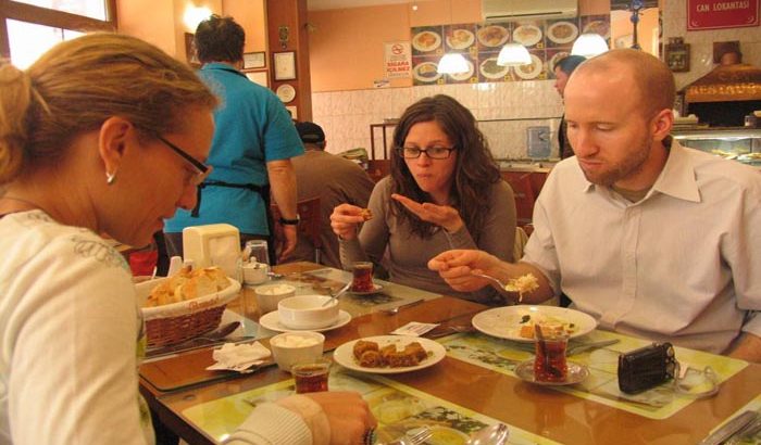 Istanbul Street Food and Sightseeing Tour