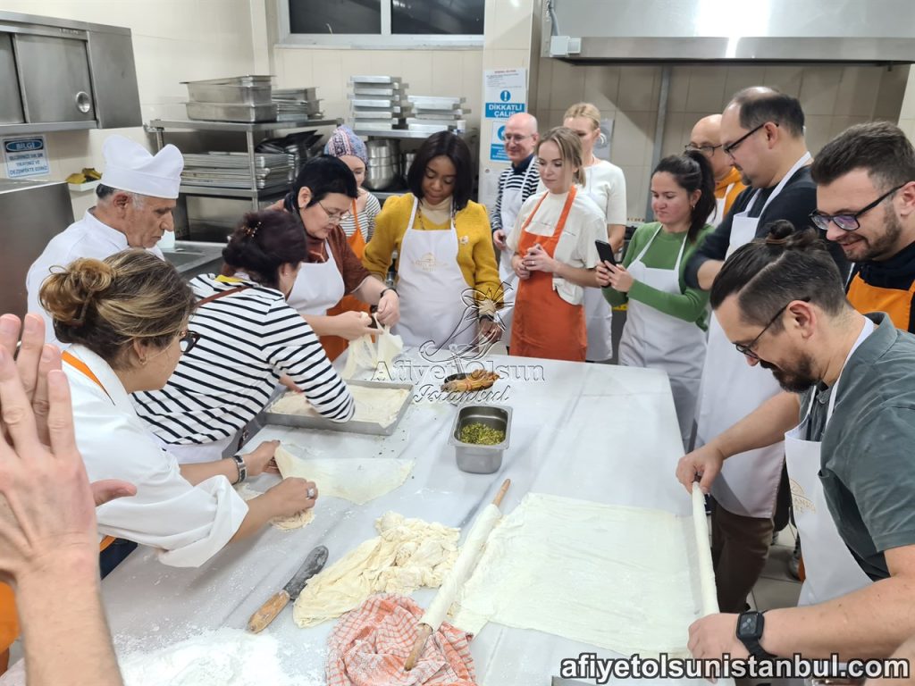 professional baklava workshop course sultanahmet istanbul turkey